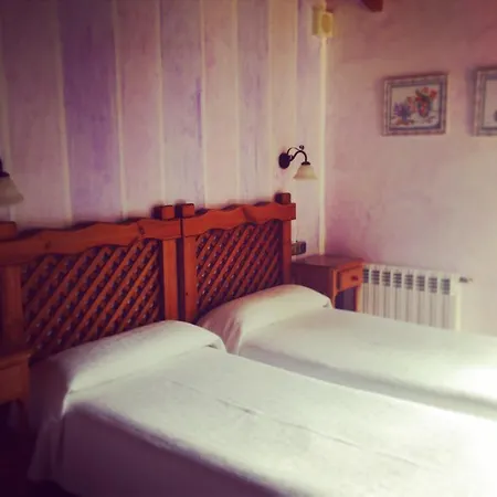 Rural La Lluriga 3* La Galguera