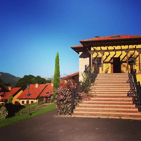 Hotel Rural La Lluriga